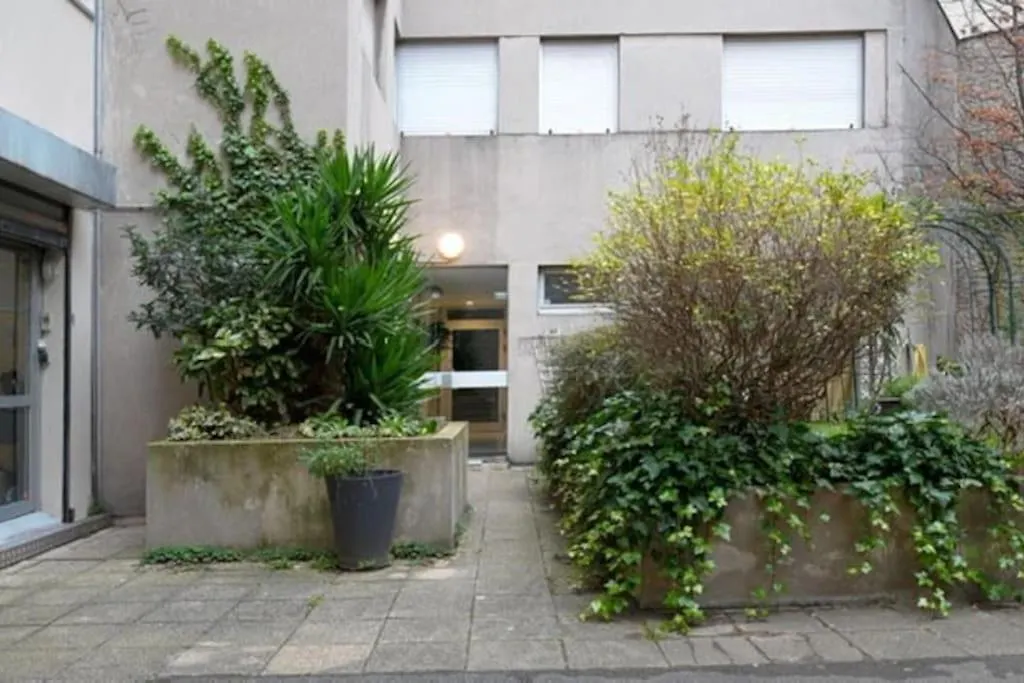 Fresh & Floral - Large Studio For 4 - Batignolles Apartament *